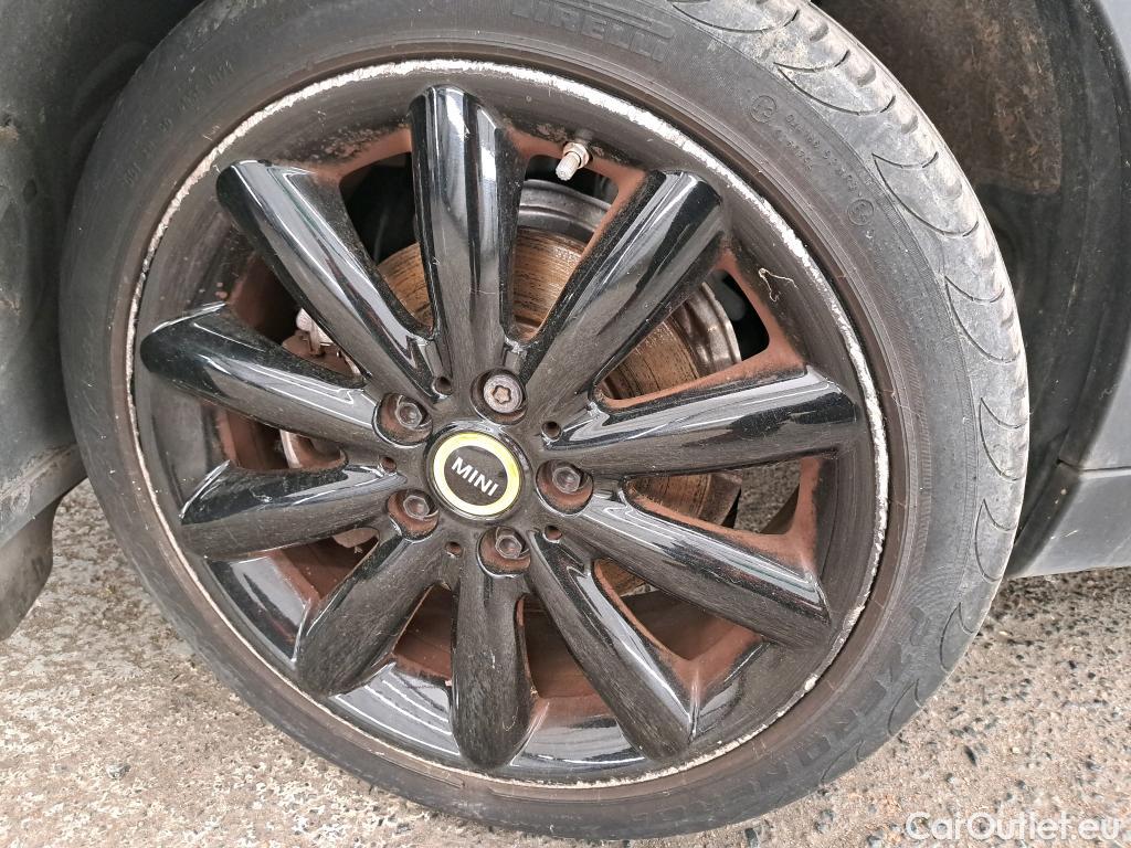  Mini  Mini   2014 3P Berline Cooper SE Finition Greenwich 184 ch BVA #2