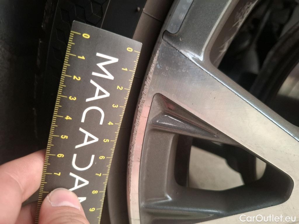 Bmw  X1 Série  sDrive 18 i xLine 1.5 135CV BVA7 E6d #32