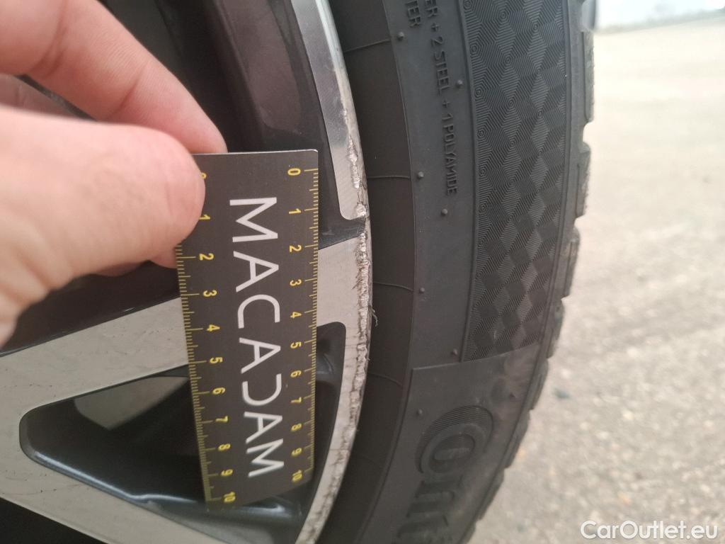  Bmw  X1 Série  sDrive 18 i xLine 1.5 135CV BVA7 E6d #29