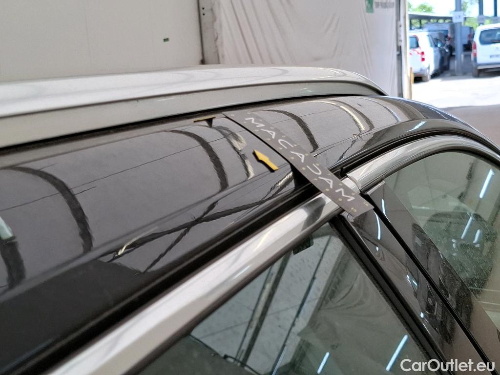  Volkswagen  Passat  Break Life Plus 2.0 TDI 150CV BVA7 E6d #33