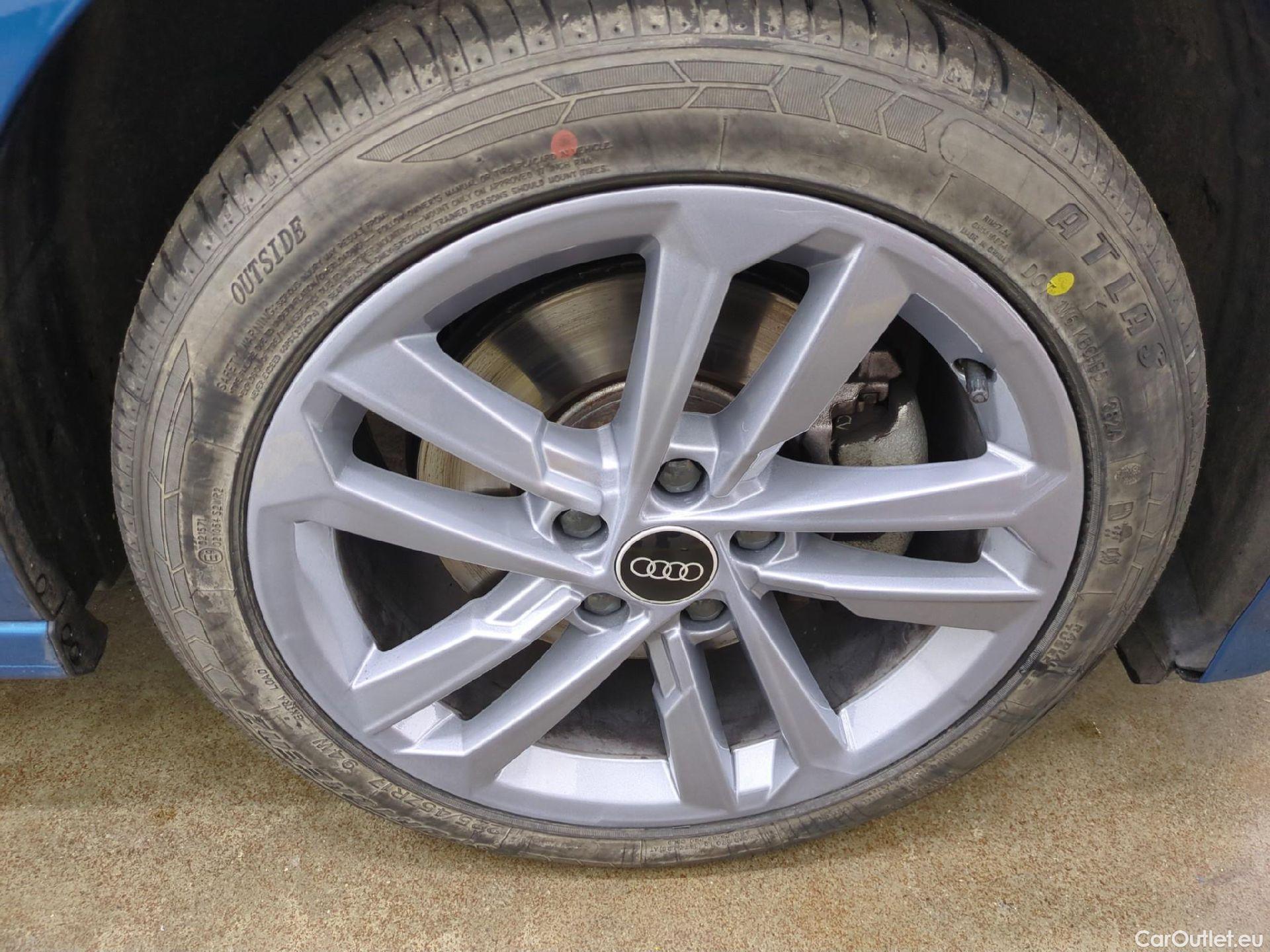  Audi  A3 AUDI  Sportback / 2020 / 5P / Berline 40 TFSI e 204 S Tronic Business Line #2