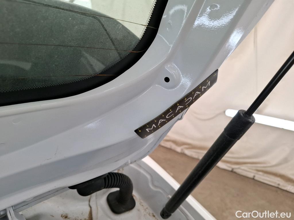  Peugeot  208  Premium 1.5 HDi 100CV BVM6 E6d #16
