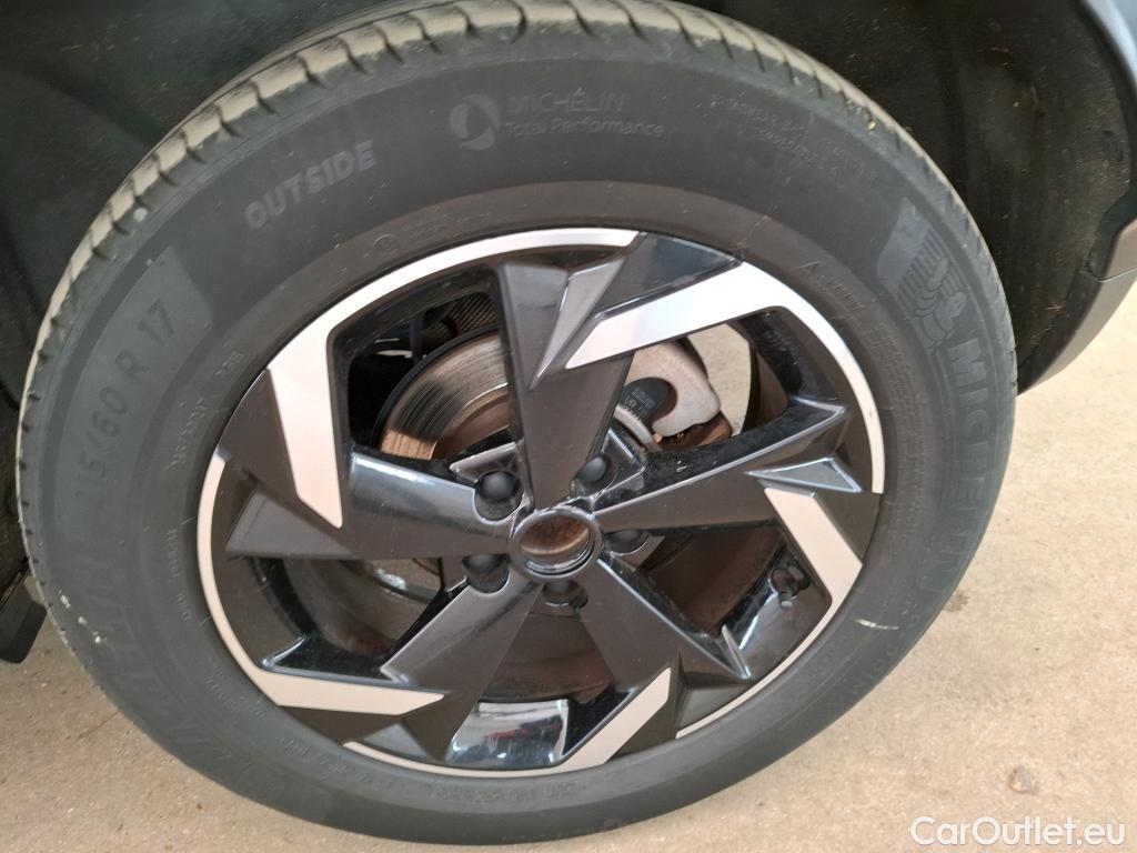  Nissan  Juke NISSAN  / 2019 / 5P / Crossover Hybrid 143 Business+ COMMITMENT DEAL LOT 700 #18