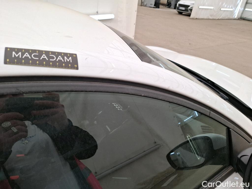  Peugeot  208  Premium 1.5 HDi 100CV BVM6 E6d #13