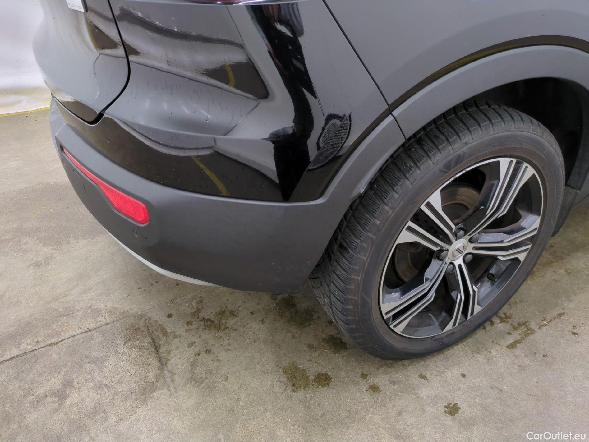 Volvo  XC 40 VOLVO XC40 / 2017 / 5P / SUV Recharge T4 211 DCT7 Inscription Luxe #32