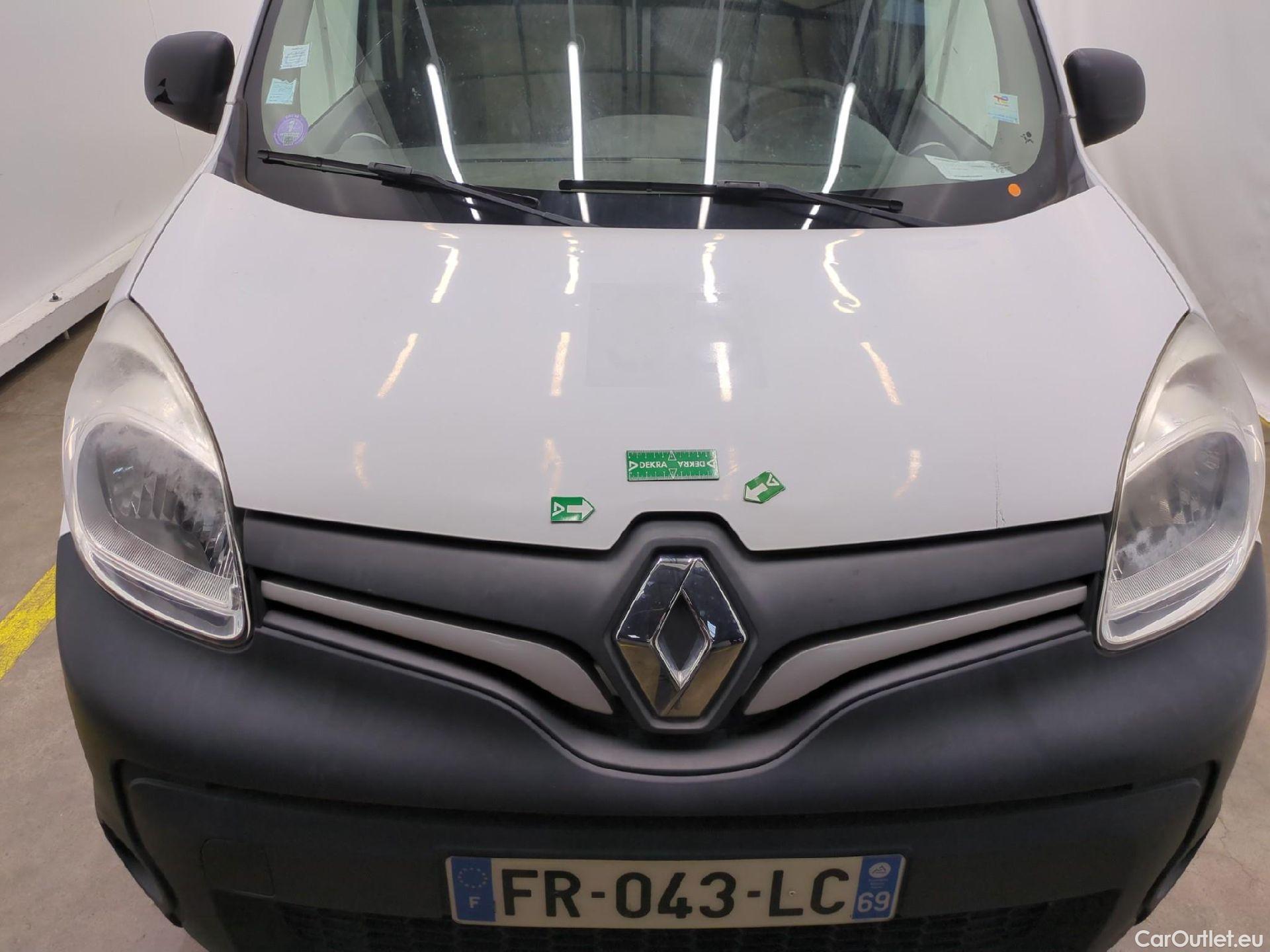  Renault  EXPRESS RENAULT Kangoo  / 2013 / 4P / Fourgonnette Confort TCe 115 #61
