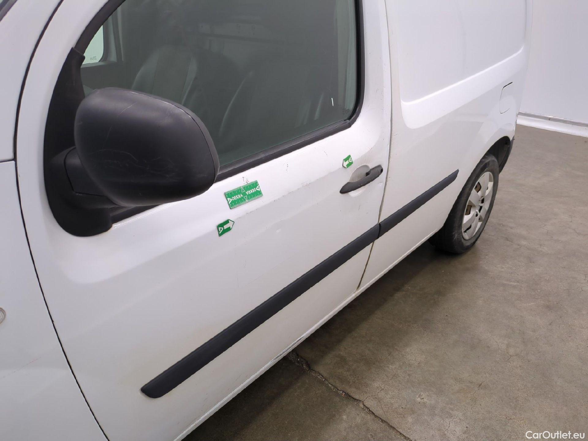  Renault  EXPRESS RENAULT Kangoo  / 2013 / 4P / Fourgonnette Confort TCe 115 #66