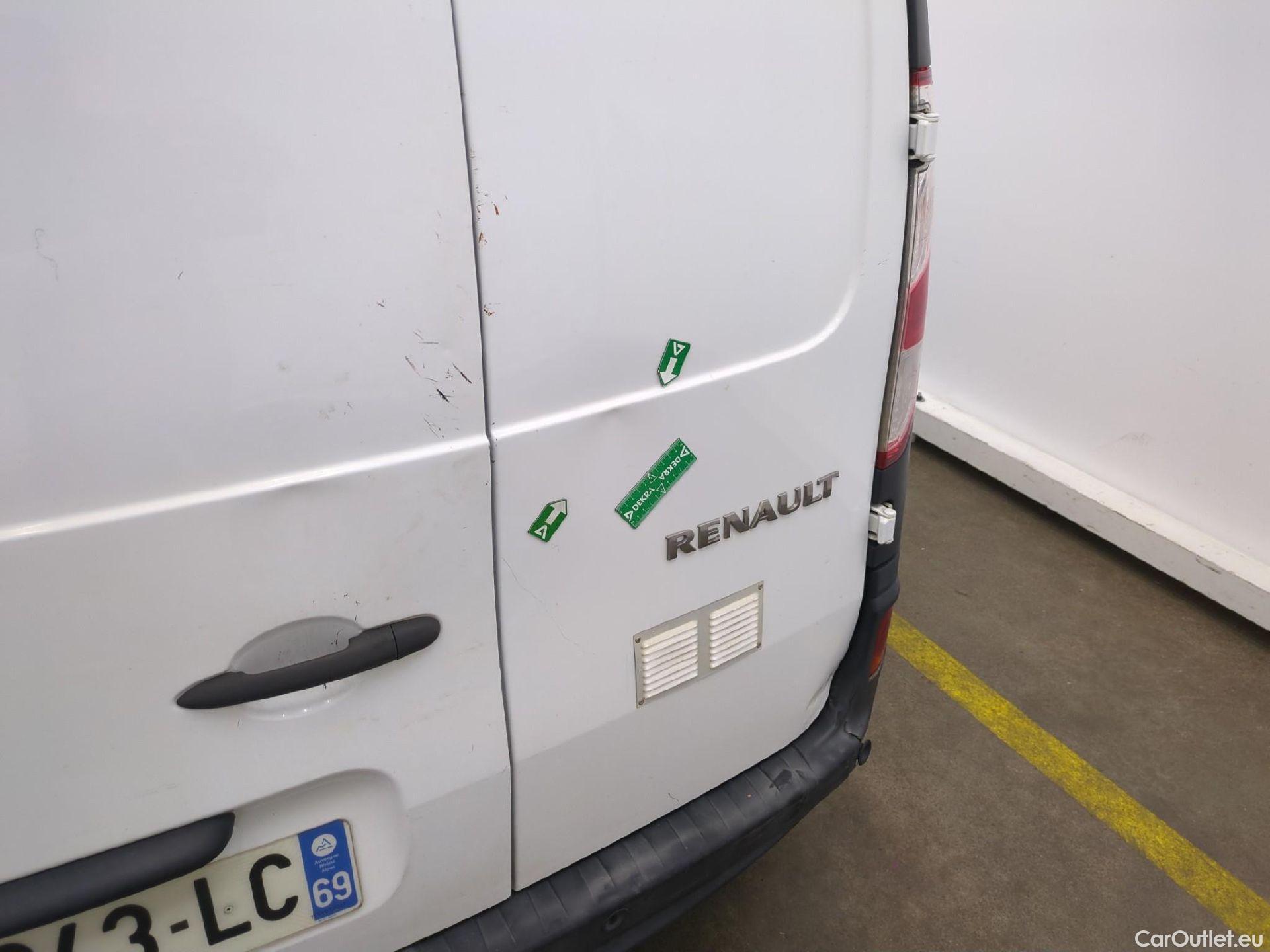  Renault  EXPRESS RENAULT Kangoo  / 2013 / 4P / Fourgonnette Confort TCe 115 #81