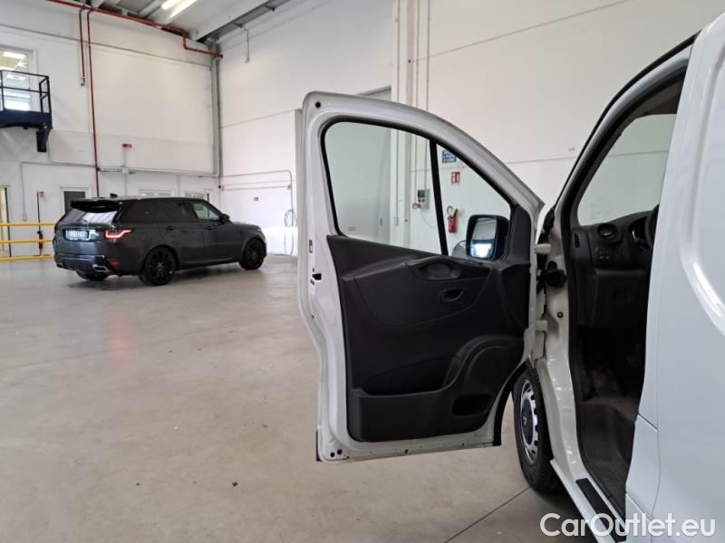  Renault  Trafic RENAULT  / 2019 / 4P / FURGONE FG L1 H1 T29 ENERGY DCI 145 ICE #125