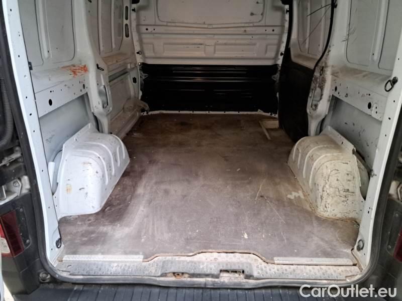  Renault  Trafic RENAULT  / 2019 / 4P / FURGONE FG L1 H1 T29 ENERGY DCI 145 ICE #111