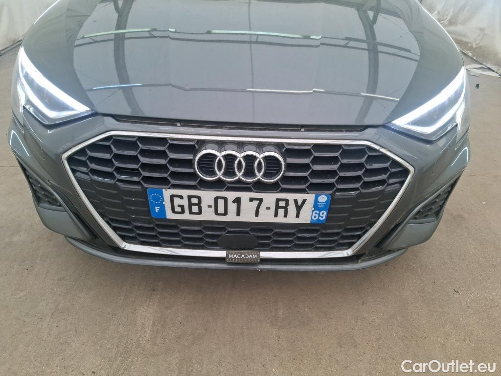  Audi  A3 AUDI  Sportback / 2020 / 5P / Berline 35 TFSI 150 MHEV S Tronic S Line #1