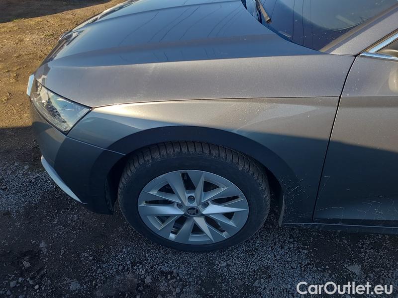  Skoda  Octavia  Lim. (NX3)(2020) Oct. 2.0TDI 110 Style AT 5d #2