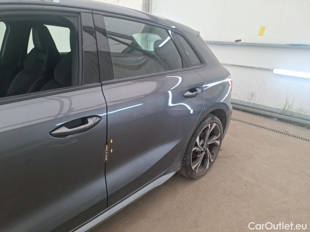  Audi  A3 AUDI  Sportback / 2020 / 5P / Berline 35 TFSI 150 MHEV S Tronic S Line #74