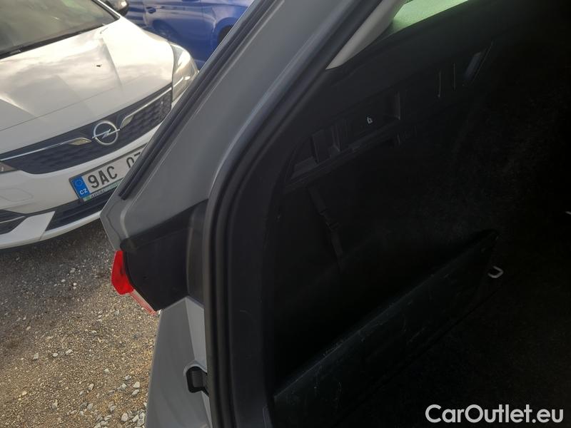 Skoda  Octavia  Combi (NX3)(2020) Oct.C. 2.0TDI 147 Scout 4x4 AT #13