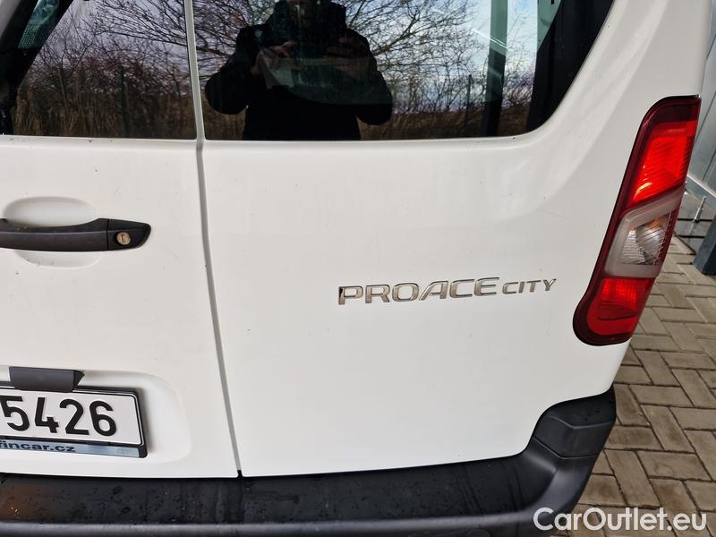 Toyota  Proace  (2016 ->) Pr.City 1.5D-4D 130 ex.CC Act. #18