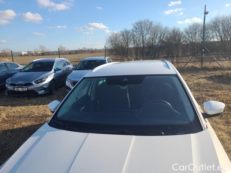  Skoda  Octavia  Combi (NX3)(2020) Oct.Combi 2.0TDI 110 Style AT #17