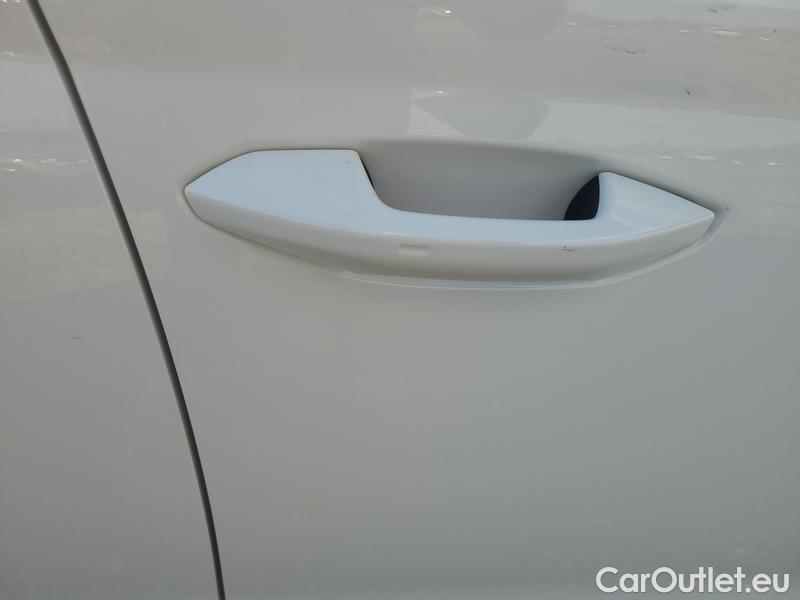  Skoda  Octavia  Combi (NX3)(2020) Oct.Combi 2.0TDI 110 Style AT #16