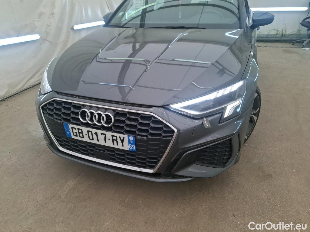  Audi  A3 AUDI  Sportback / 2020 / 5P / Berline 35 TFSI 150 MHEV S Tronic S Line #38