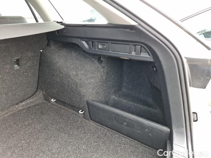  Skoda  Octavia  Combi (NX3)(2020) Oct.Com. 2.0TDI 85 Ambition AT #7