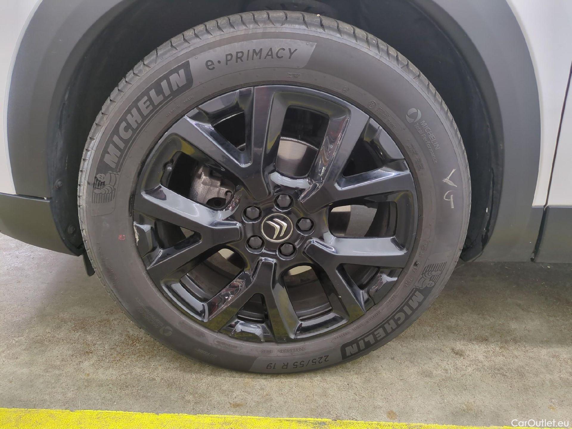  Citroen  C5 Aircross CITROEN  / 2018 / 5P / SUV PureTech 180 S&S EAT8 Shine Pack #2