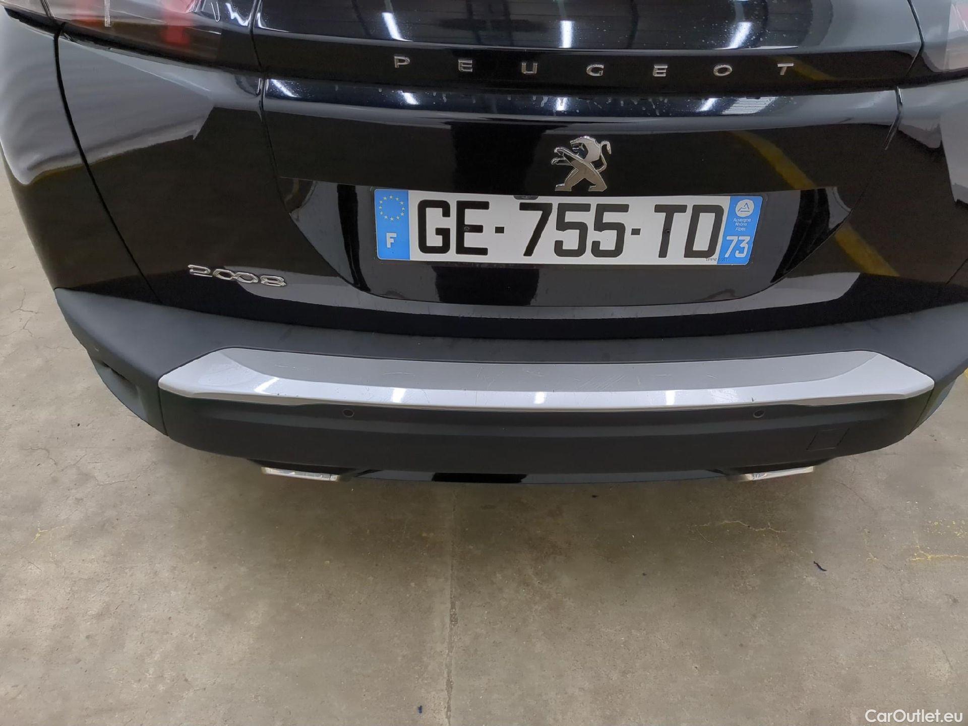  Peugeot  2008  Allure Pack 1.2 PureTech 130CV BVA8 E6d #31