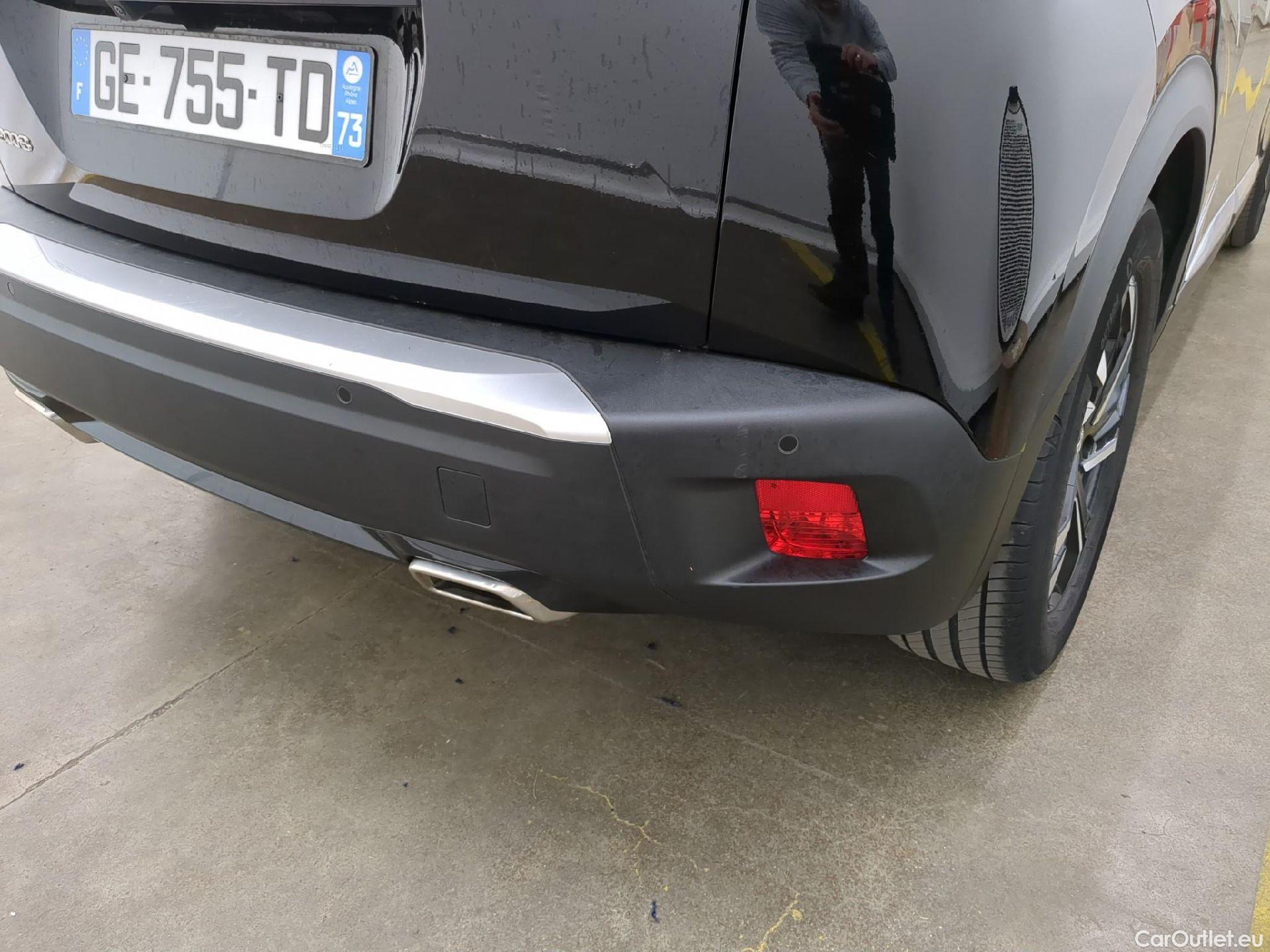  Peugeot  2008  Allure Pack 1.2 PureTech 130CV BVA8 E6d #38