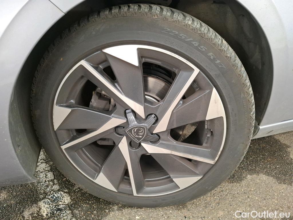  Peugeot  308  Allure Pack 1.2 PureTech 130CV BVA8 E6d #32