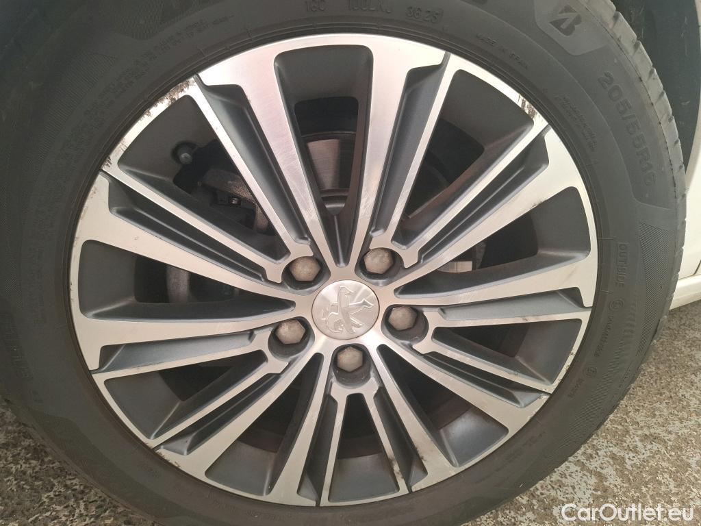  Peugeot  308  Allure Business 1.2 PureTech 130CV BVA8 E6d #10