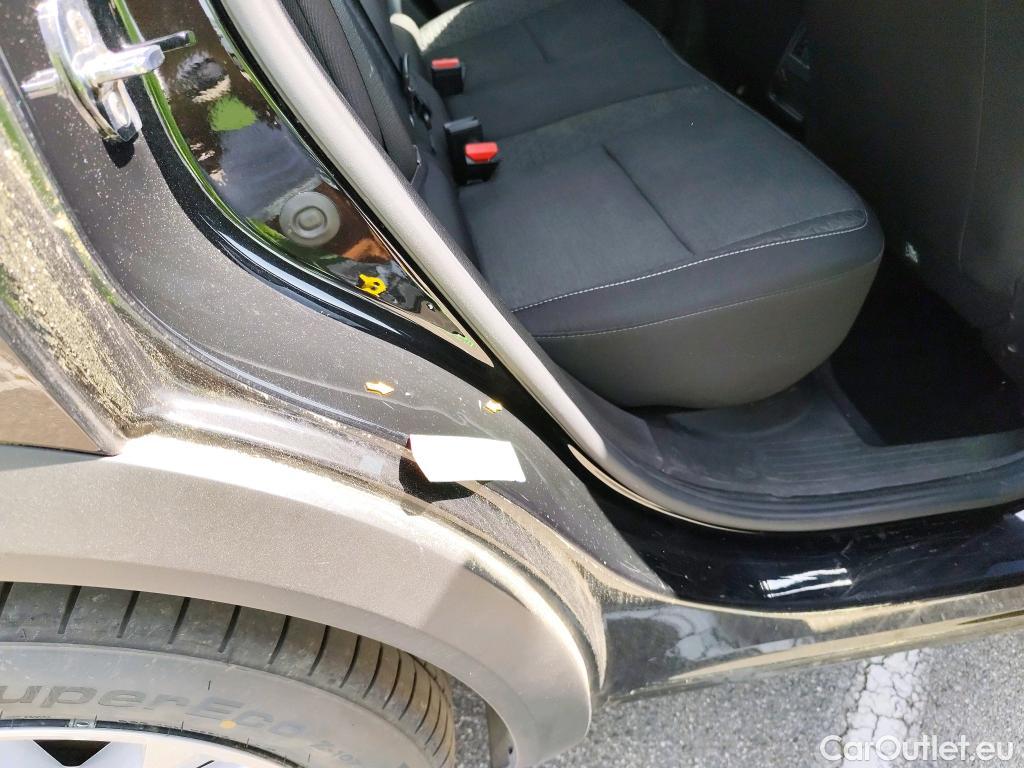  Renault  Captur  II Business 1.6 E-TECH Plug-in 160CV BVA6 E6d #8