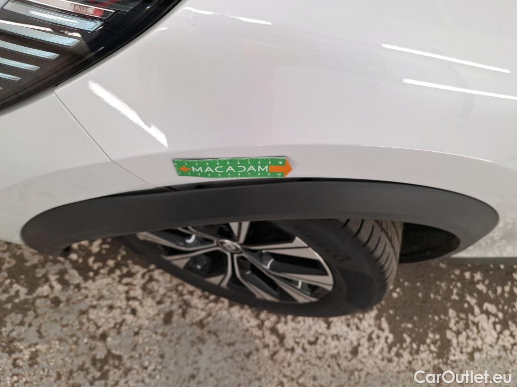 Renault  Captur  II Evolution 1.6 E-TECH Hybrid 145CV BVA6 E6d #9