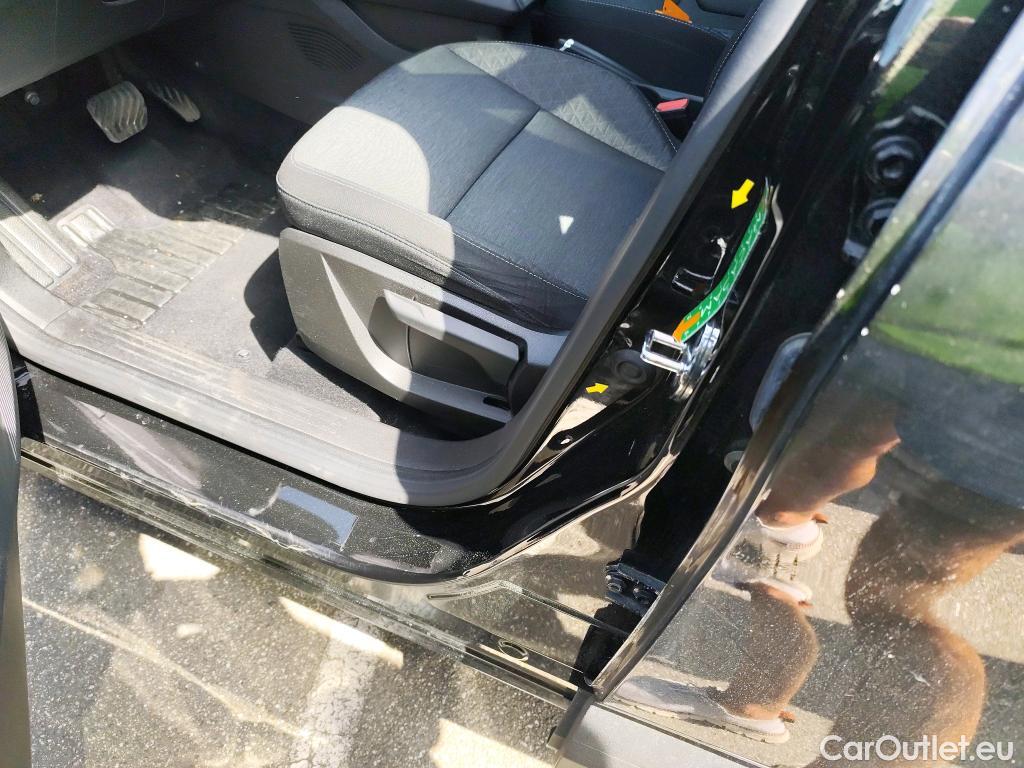  Renault  Captur  II Business 1.6 E-TECH Plug-in 160CV BVA6 E6d #10