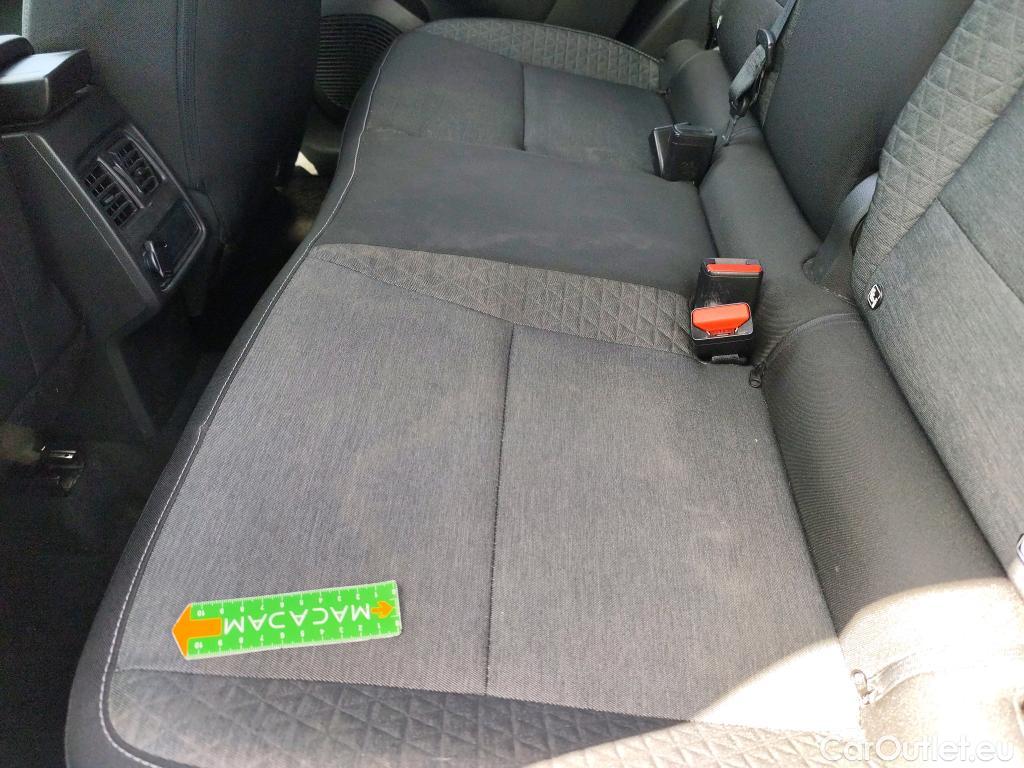  Renault  Captur  II Business 1.6 E-TECH Plug-in 160CV BVA6 E6d #17