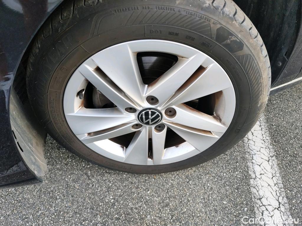  Volkswagen  Golf  VOLKSWAGEN / 2020 / 5P / Berline 2.0 TDI SCR 115 DSG7 Life Busi #21