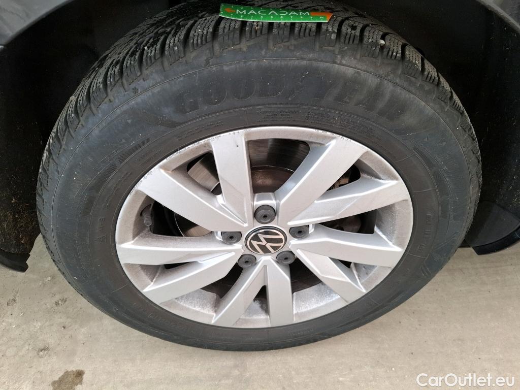  Volkswagen  Passat  Break Life Plus 2.0 TDI 150CV BVA7 E6d #15