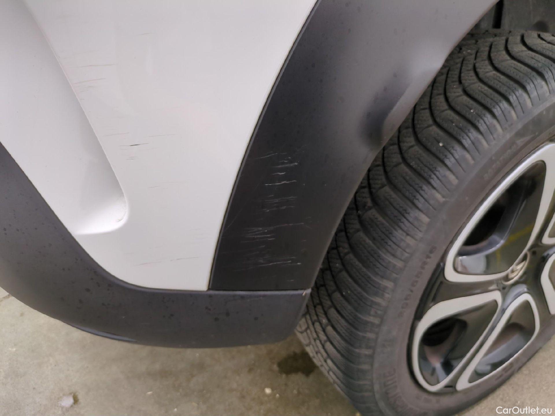  Citroen  C4 Cactus  Feel Nav Société 1.5 BlueHDI 120CV BVA6 E6dT #25