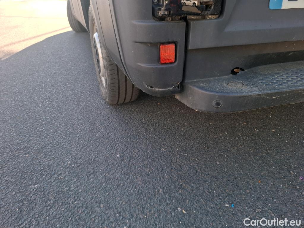  Iveco  Daily IVECO  VU 4p Fourgon 2.3 35S16 V11 H2 3520 #26