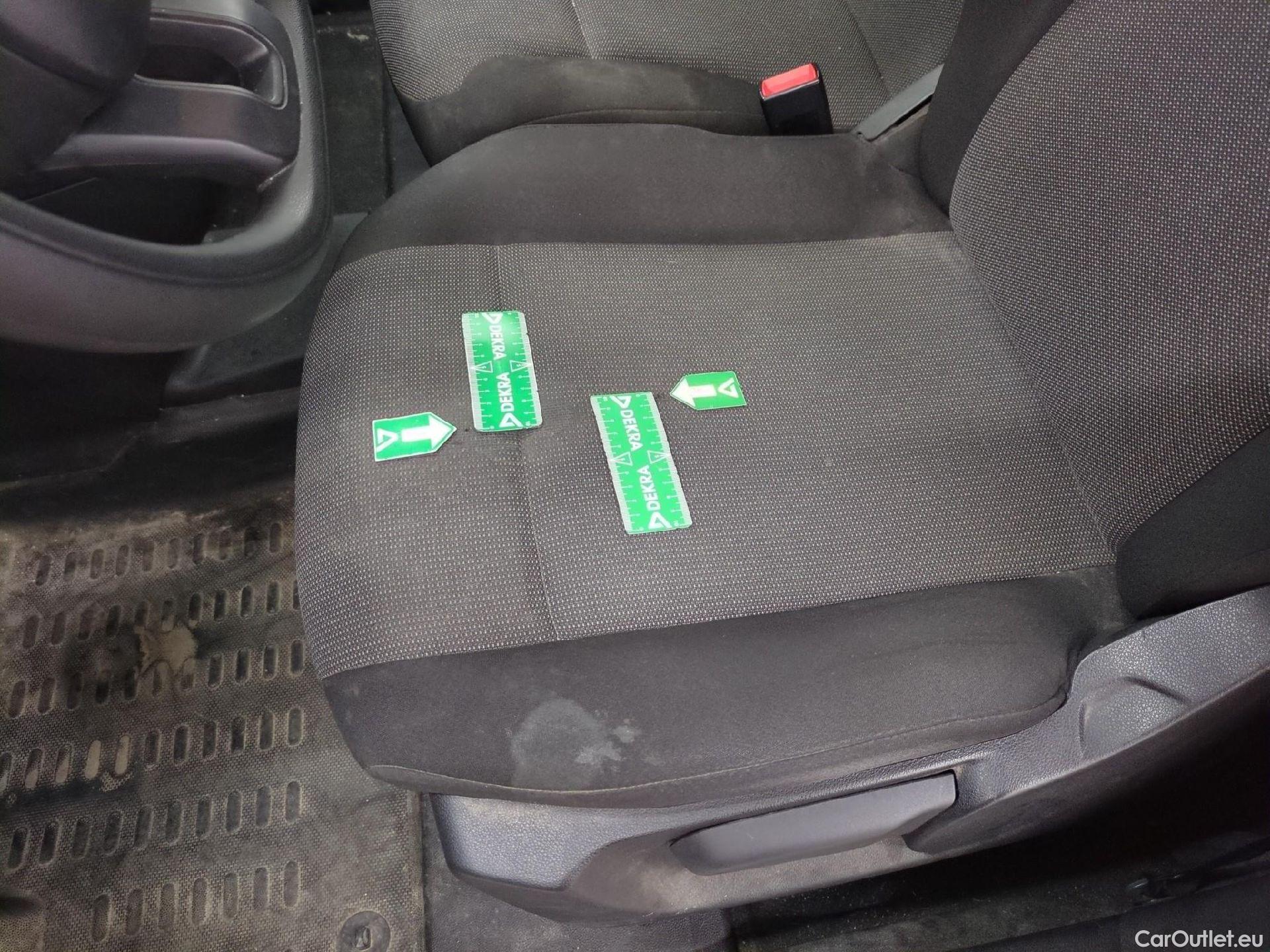  Citroen  Berlingo  Fourgon Club M 650 1.5 BlueHDi 75CV BVM5 E6dT #2