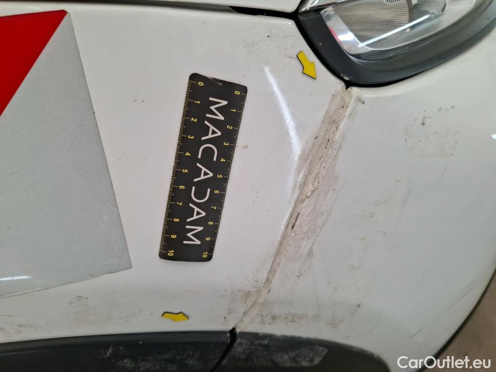  Citroen  C3  Société Feel 1.5 BlueHDI 100CV BVM5 E6dT #18