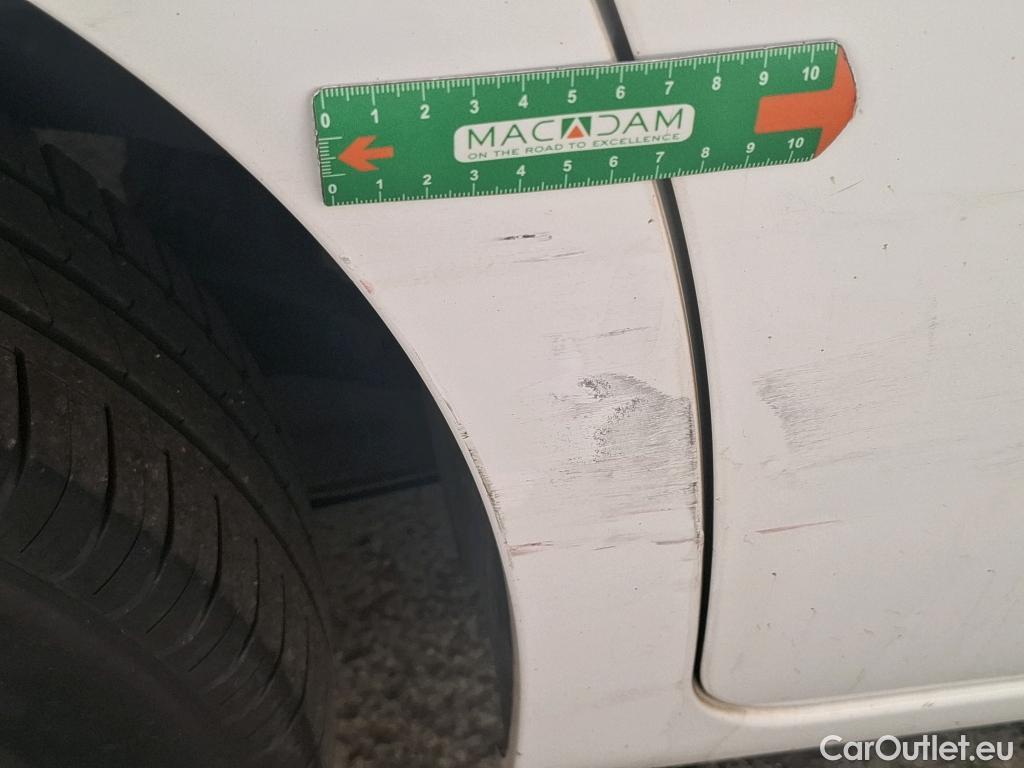  Citroen  Berlingo  Fourgon Club M 650 1.6 BlueHDi 100CV BVM5 E6 #4