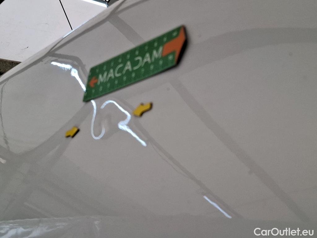  Renault  Trafic RENAULT  / 2021 / 4P / Fourgon tôlé FG GCF L2H2 3T Blue dCi 150 #23