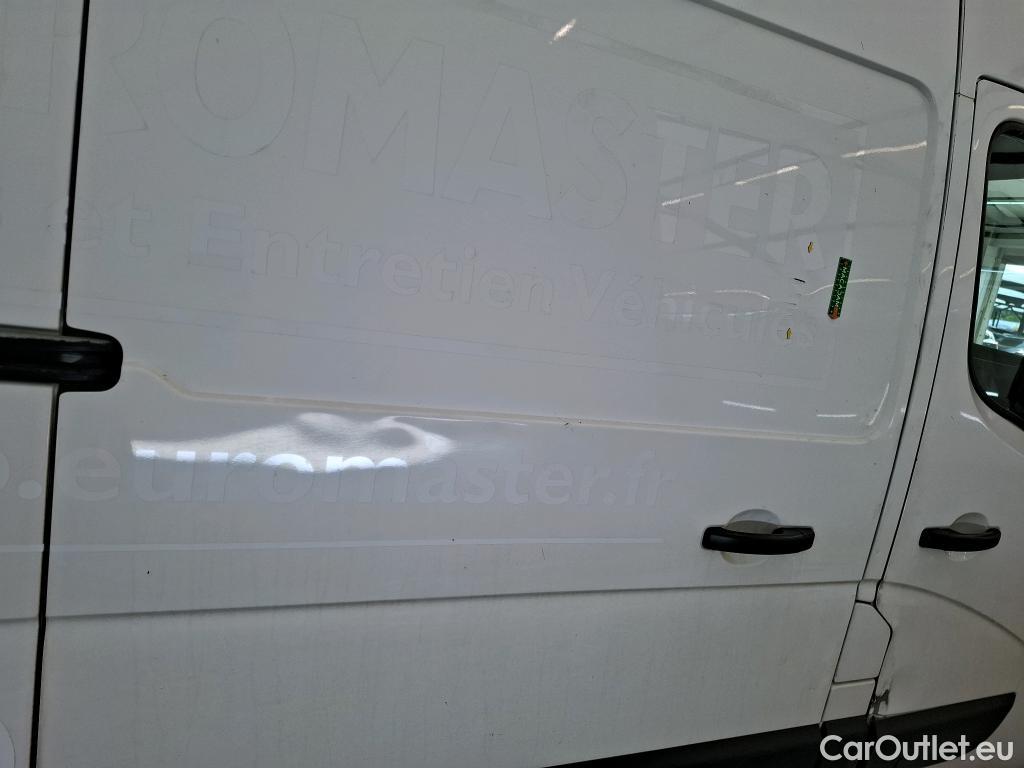  Renault  Master  Fourgon L2H2 3 5 Grand Confort dCi 130CV BVM6 E6 #9