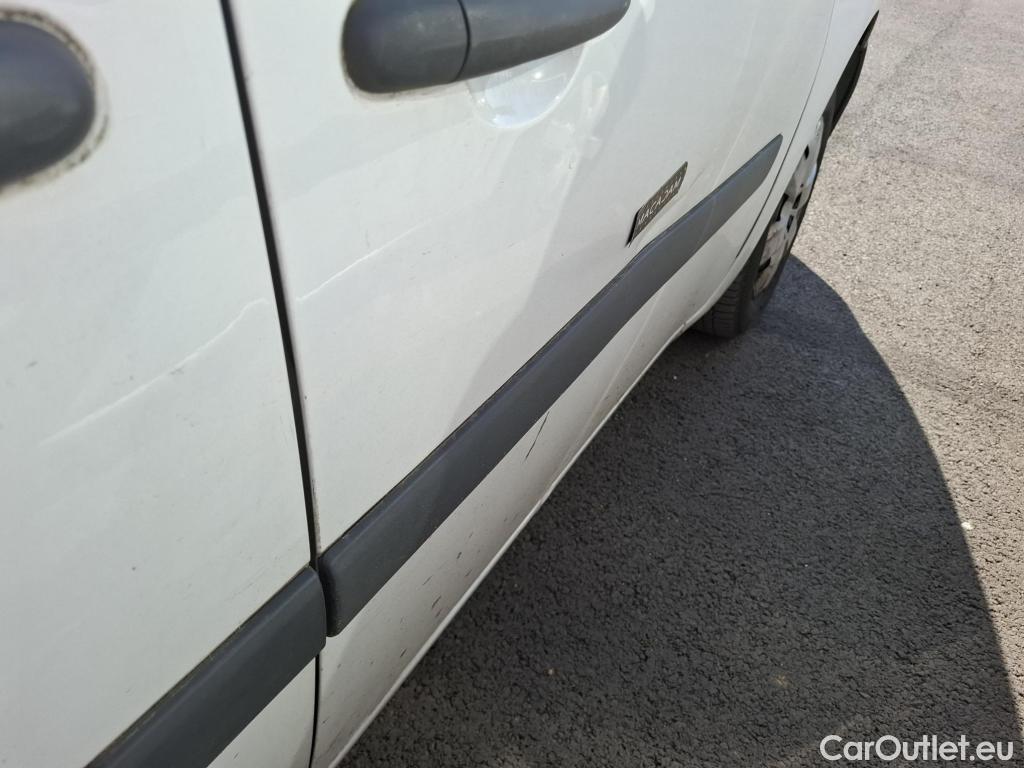 Renault  Kangoo  II Express Extra (Série Spéciale) 1.5 dCi 80CV BVM6 E6dT #35