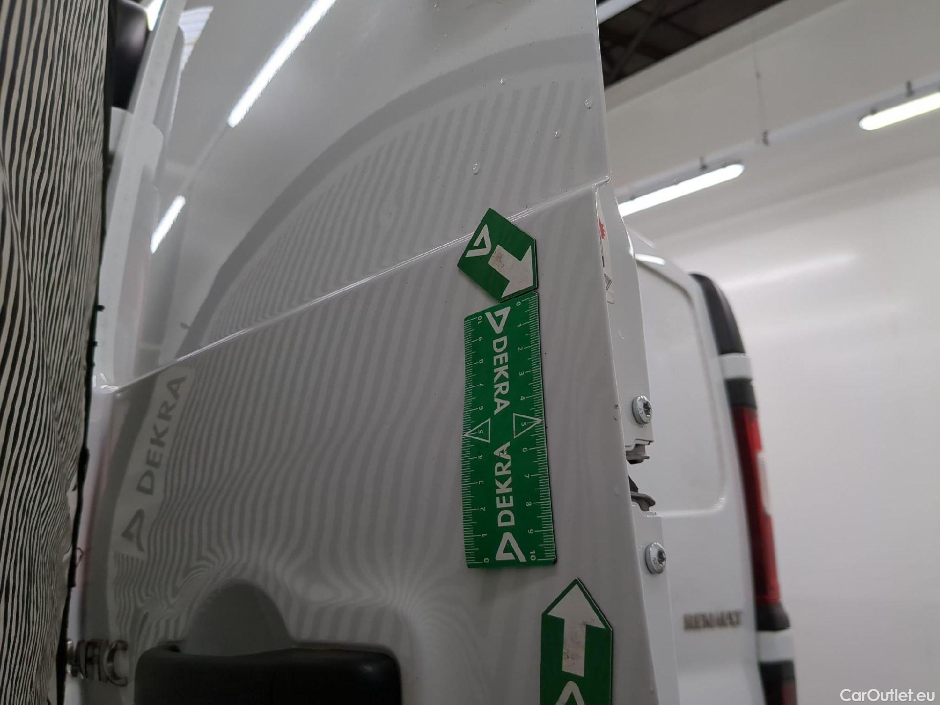  Renault  Trafic  Fourgon L1H1 2T8 Grand Confort 2.0 dCi 150CV BVA6 E6d #36