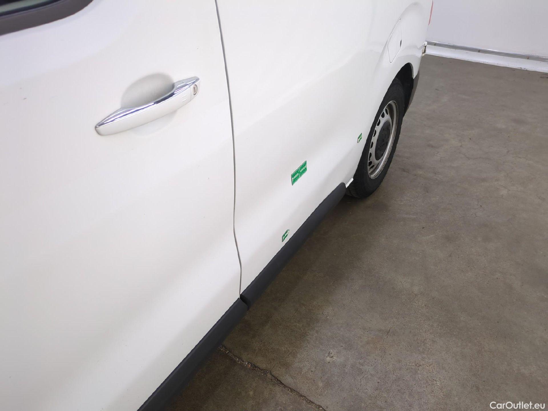  Peugeot  Expert  Fourgon Urban Compact 2.0 HDi 120CV BVA8 E6d #36