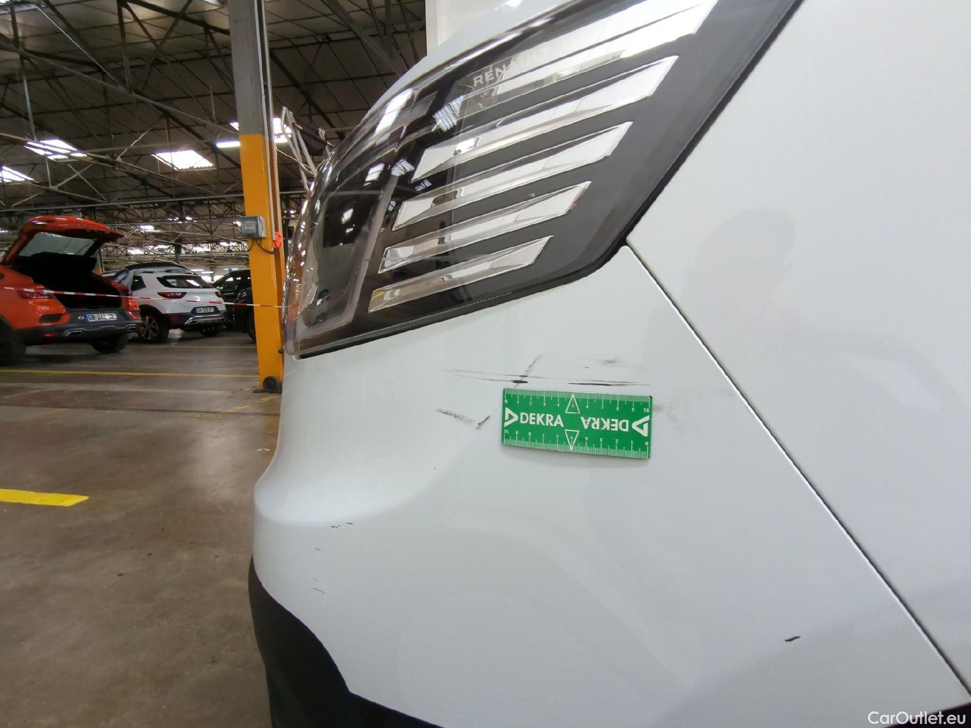  Renault  Trafic  Fourgon L1H1 2T8 Grand Confort 2.0 dCi 150CV BVA6 E6d #31