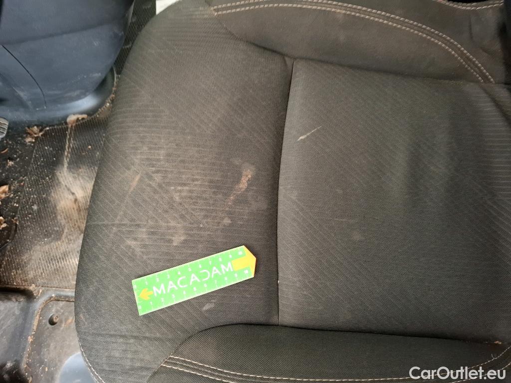  Renault  Trafic RENAULT  / 2021 / 4P / Fourgon tôlé FG GCF L2H2 3T Blue dCi 150 #28