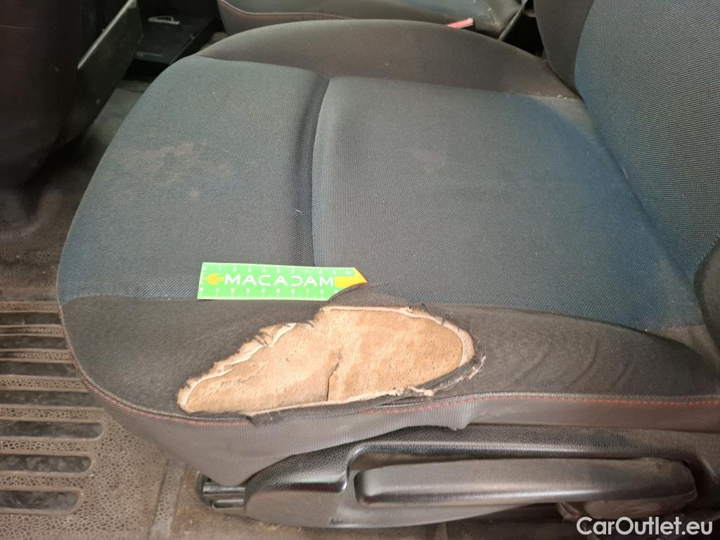  Renault  Master  Fourgon L2H2 3 5 Grand Confort dCi 130CV BVM6 E6 #15