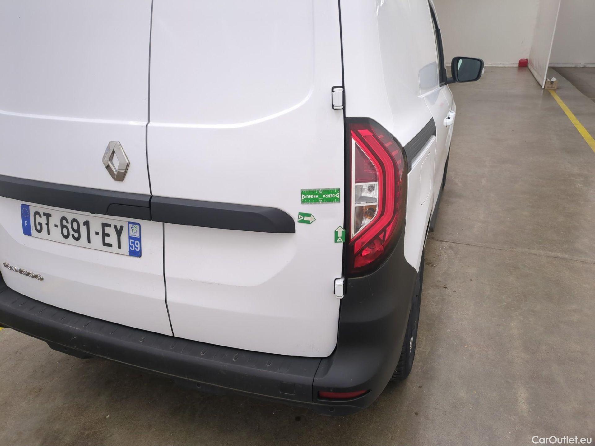  Renault  Kangoo RENAULT  / 2021 / 4P / Fourgonnette EXTRA - BLUE DCI 95 #13