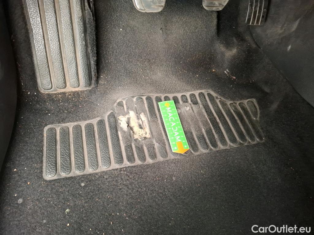  Renault  Clio  IV Air 1.5 dCi 75CV BVM5 E6 #4