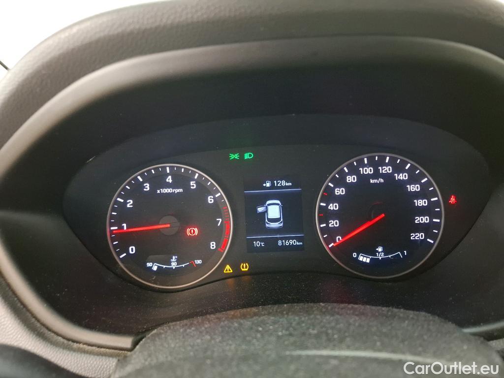  Hyundai  i20  Intuitive 1.2 85CV BVM5 E6 / TRANSFO VP/VF #39